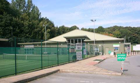 Thongsbridge Tennis Club photo